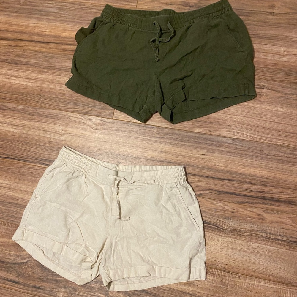 Old navy linen shorts 2 pairs together
